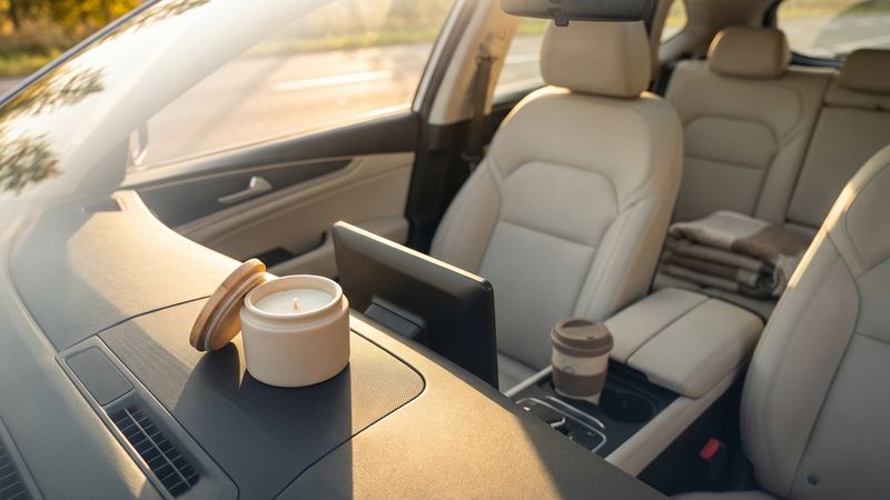 Cách khử mùi xe hơi, ô tô hiệu quả: 6 bước từ A đến Z